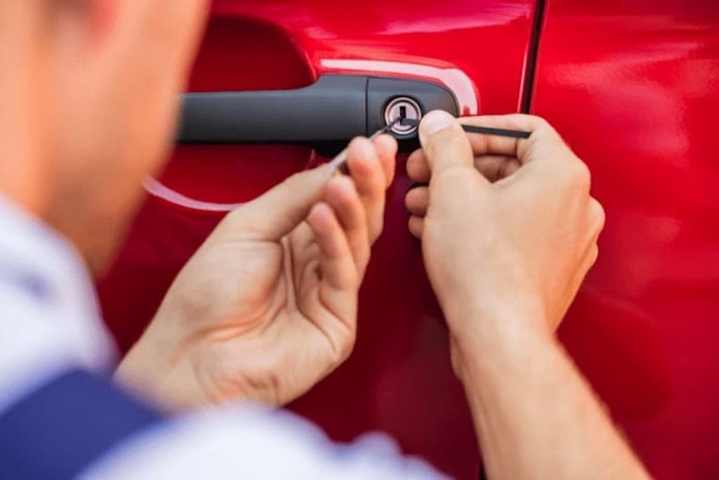 Autoöffnung Schönaich